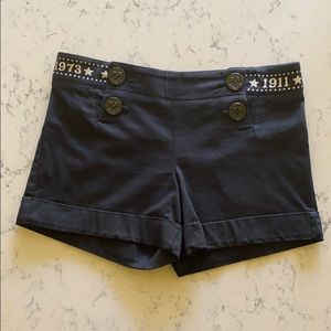 Vintage inspired black shorts